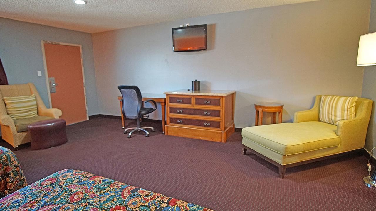 Los Angeles Inn & Suites - Lax West Athens Esterno foto